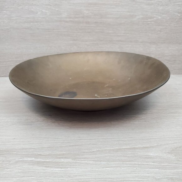 West Elm large low, flat bowl, tarnished brass color - Picture 5 of 5